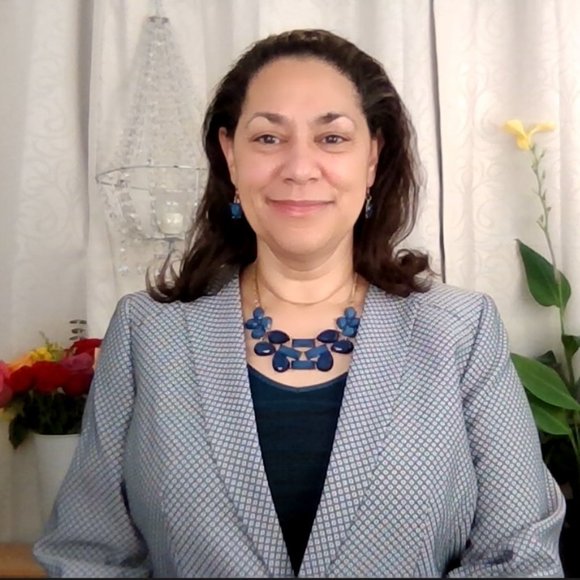 Meet your Posher, Rachel - Picture 4 of 5